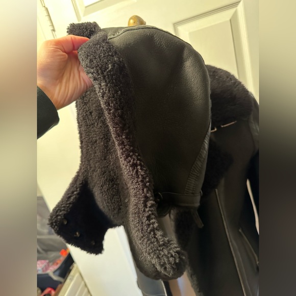 HiSo Martina Jet Shearling Jacket - Picture 9 of 10